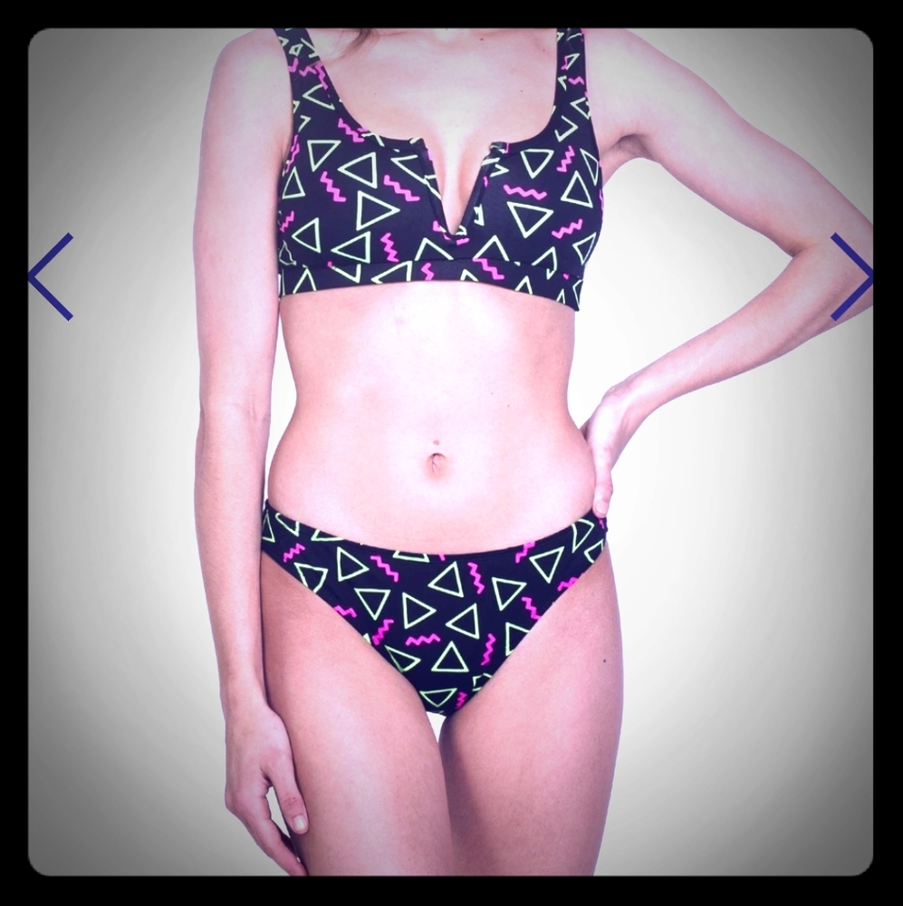 🌺NWT Skinny Dip Bikini🌺